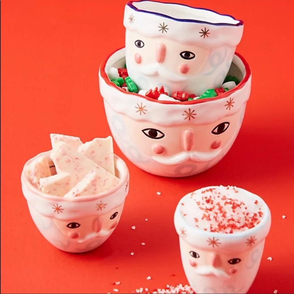 BIRDCANFOX Anthropologie 2019 Santa Measuring Cups 🎄